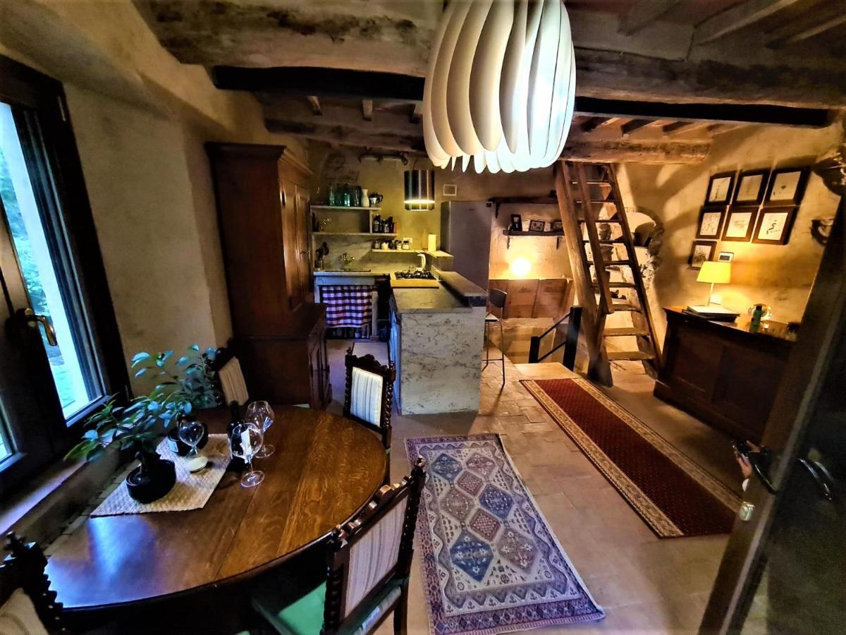 Incantevole Casa Sul Fiume, Relax E Natura Ai Piedi Della Alpi Apuane Massa (Tuscany) Exterior foto