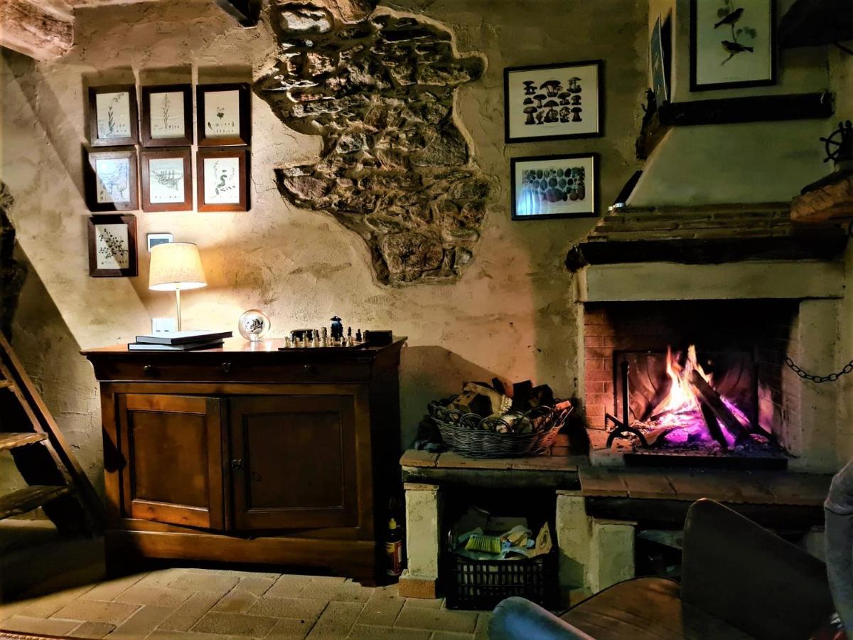 Incantevole Casa Sul Fiume, Relax E Natura Ai Piedi Della Alpi Apuane Massa (Tuscany) Exterior foto