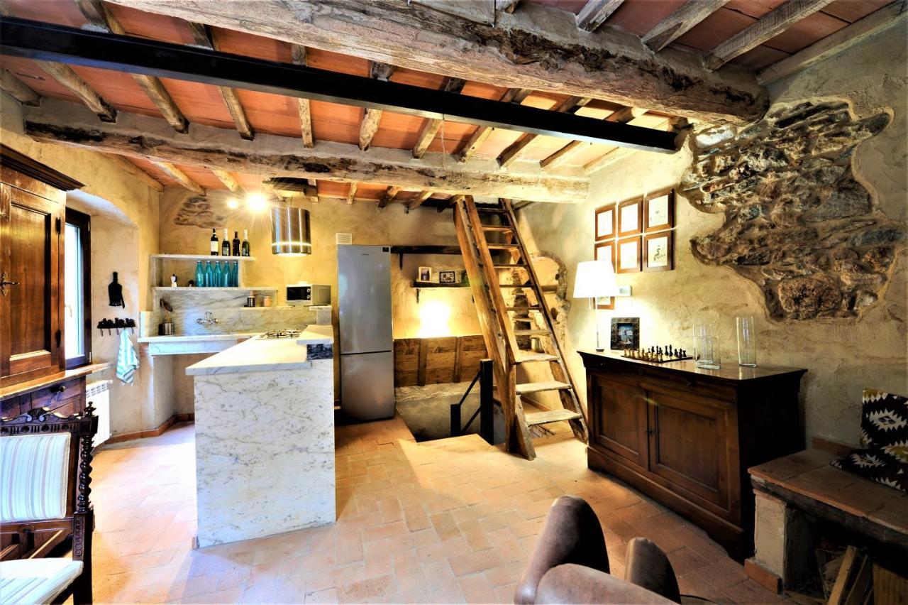 Incantevole Casa Sul Fiume, Relax E Natura Ai Piedi Della Alpi Apuane Massa (Tuscany) Exterior foto